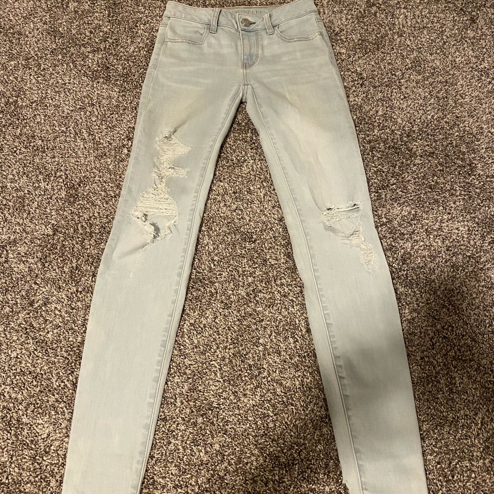 American Eagle women’s Jeans
